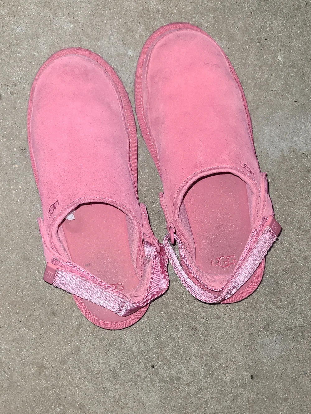 UGG Kids Pink Suede Slingback Clogs with Adjustable Strap Size 3